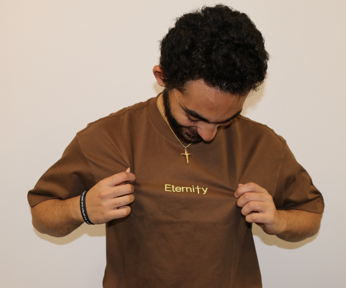 Unisex Caramel brown T shirt- Centre logo image 5