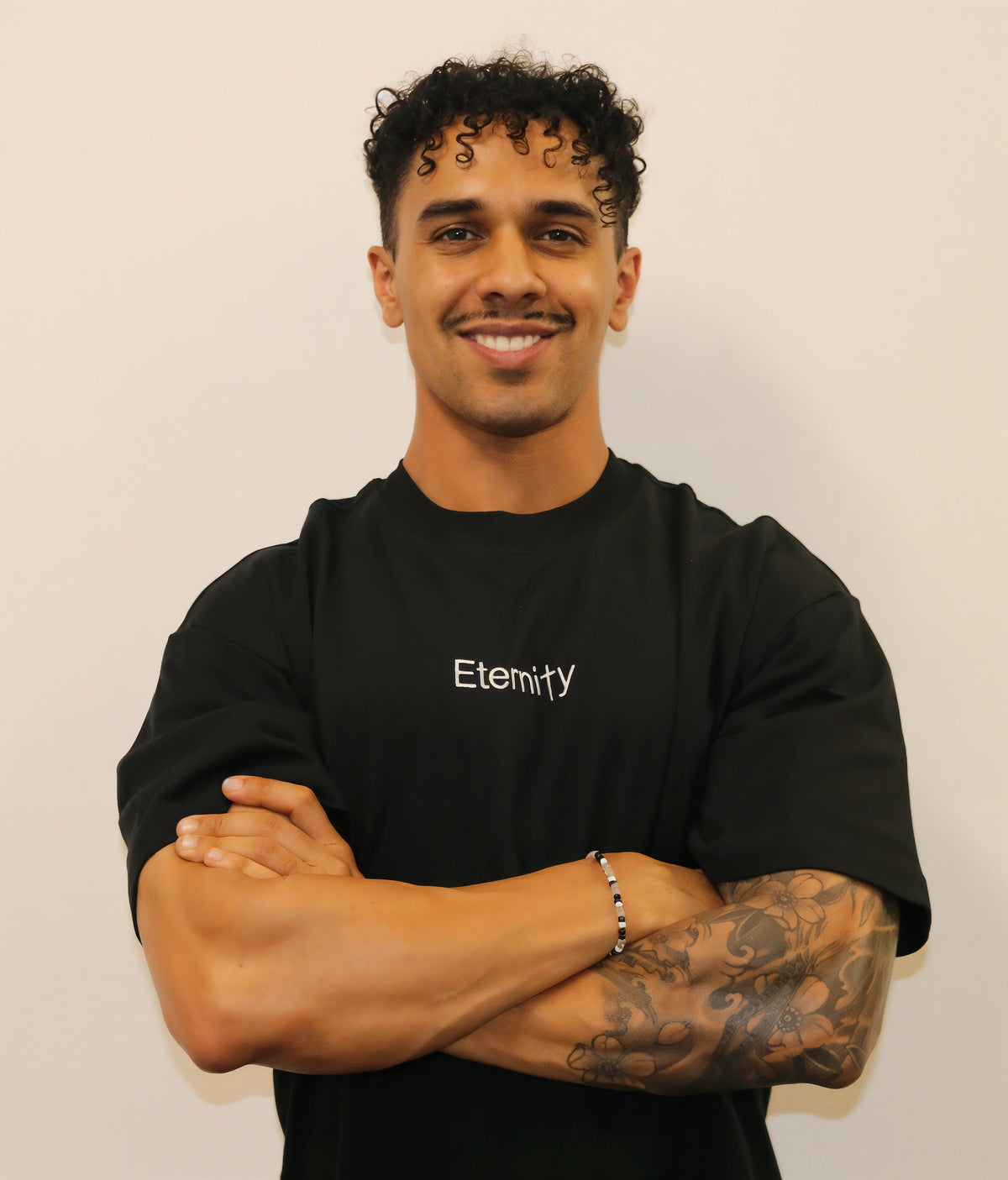 Unisex Black T shirt- Centre logo image 0