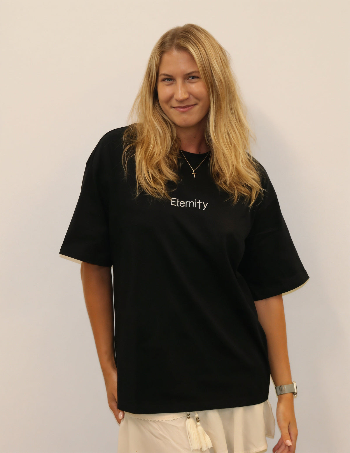 Unisex Black T shirt- Centre logo image 7