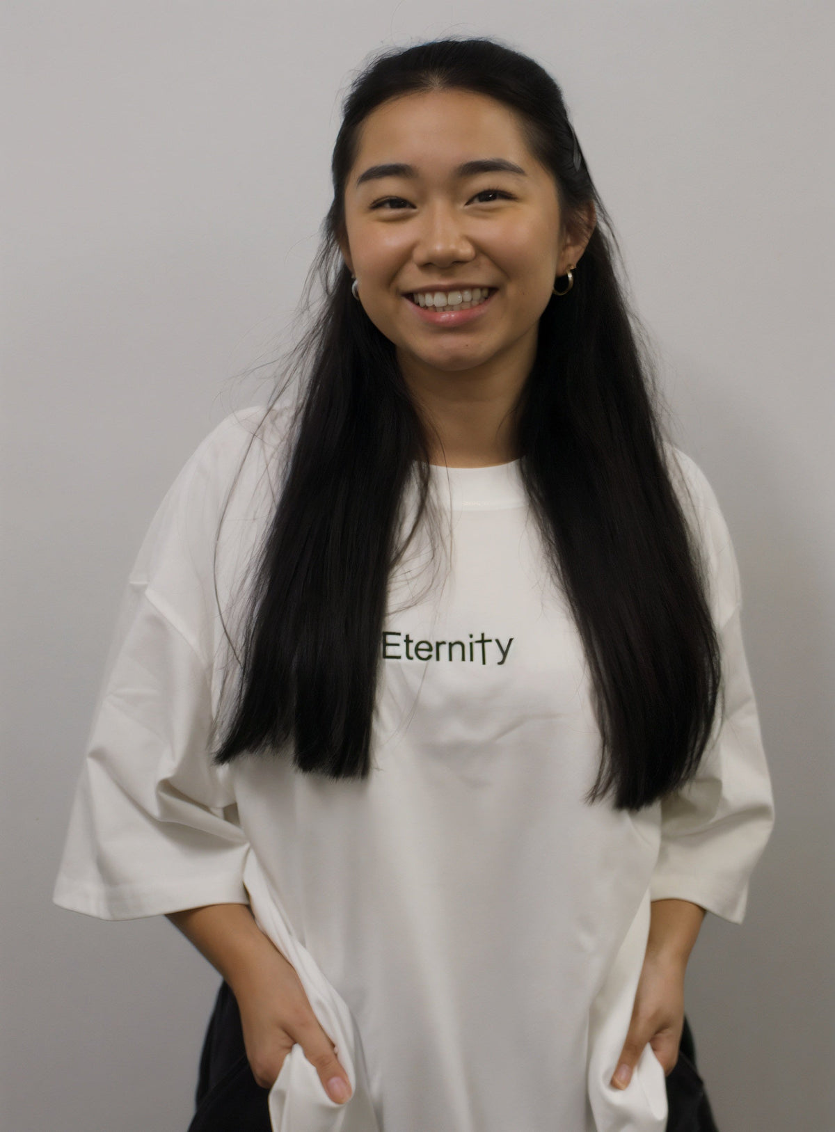 Unisex White T shirt- Centre logo image 4